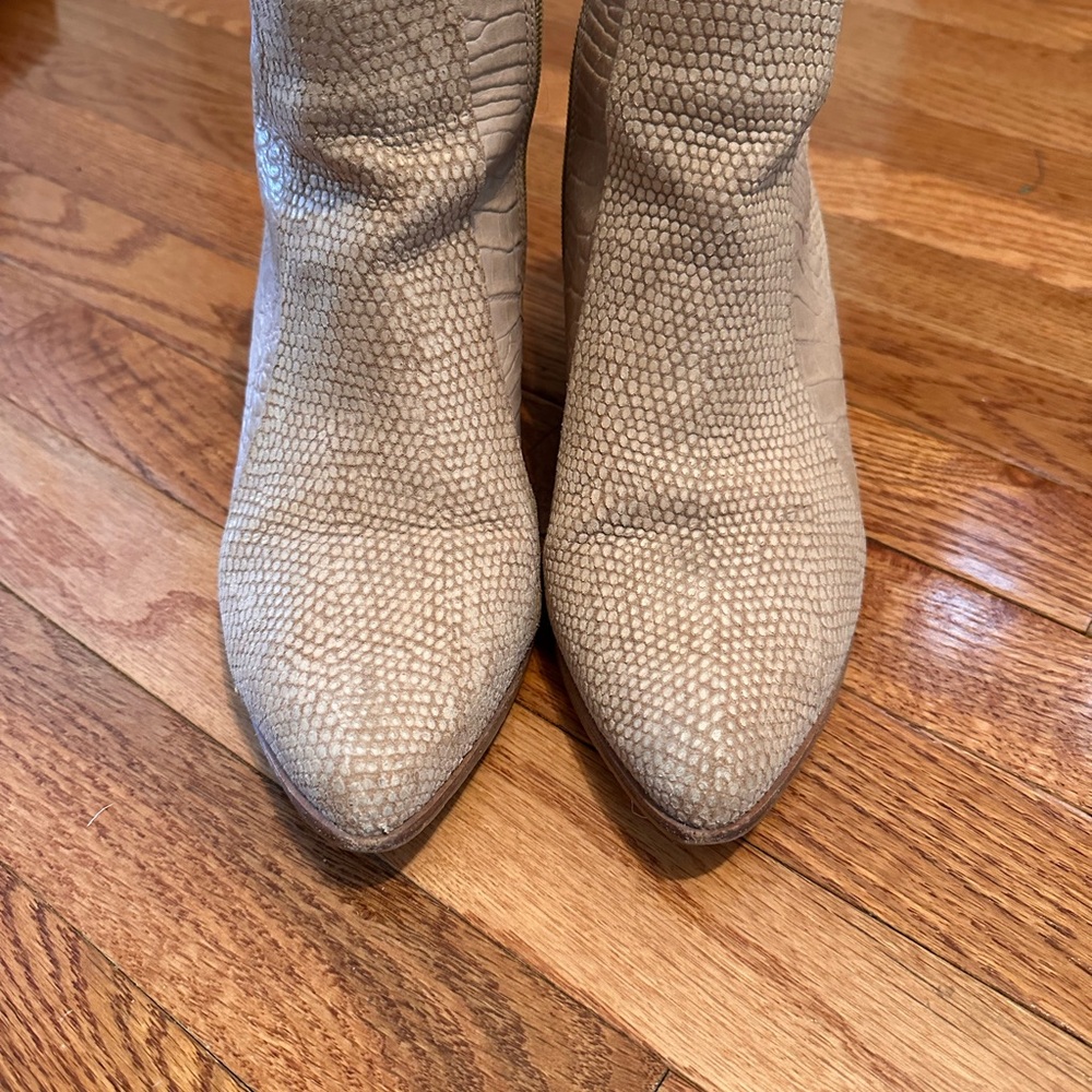 Snakeskin low cut bootie